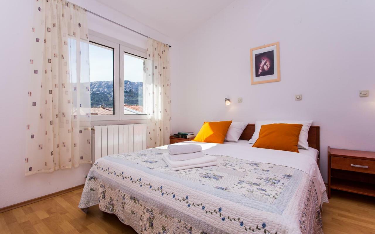 Apartments Luka Baska  Exterior photo
