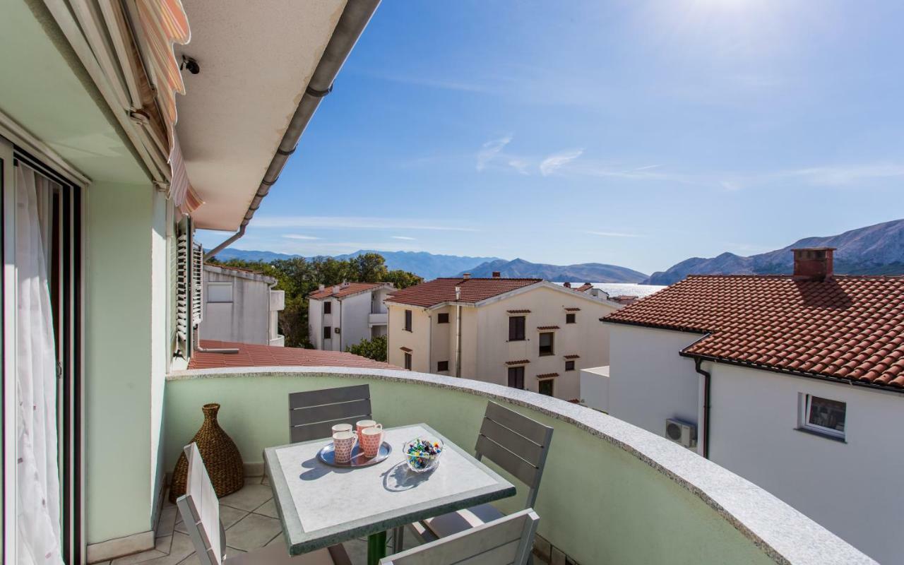 Apartments Luka Baska  Exterior photo